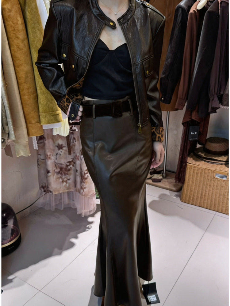 Winter Clothing Pk - IG Women 2‑Piece Outfit Cropped Zip